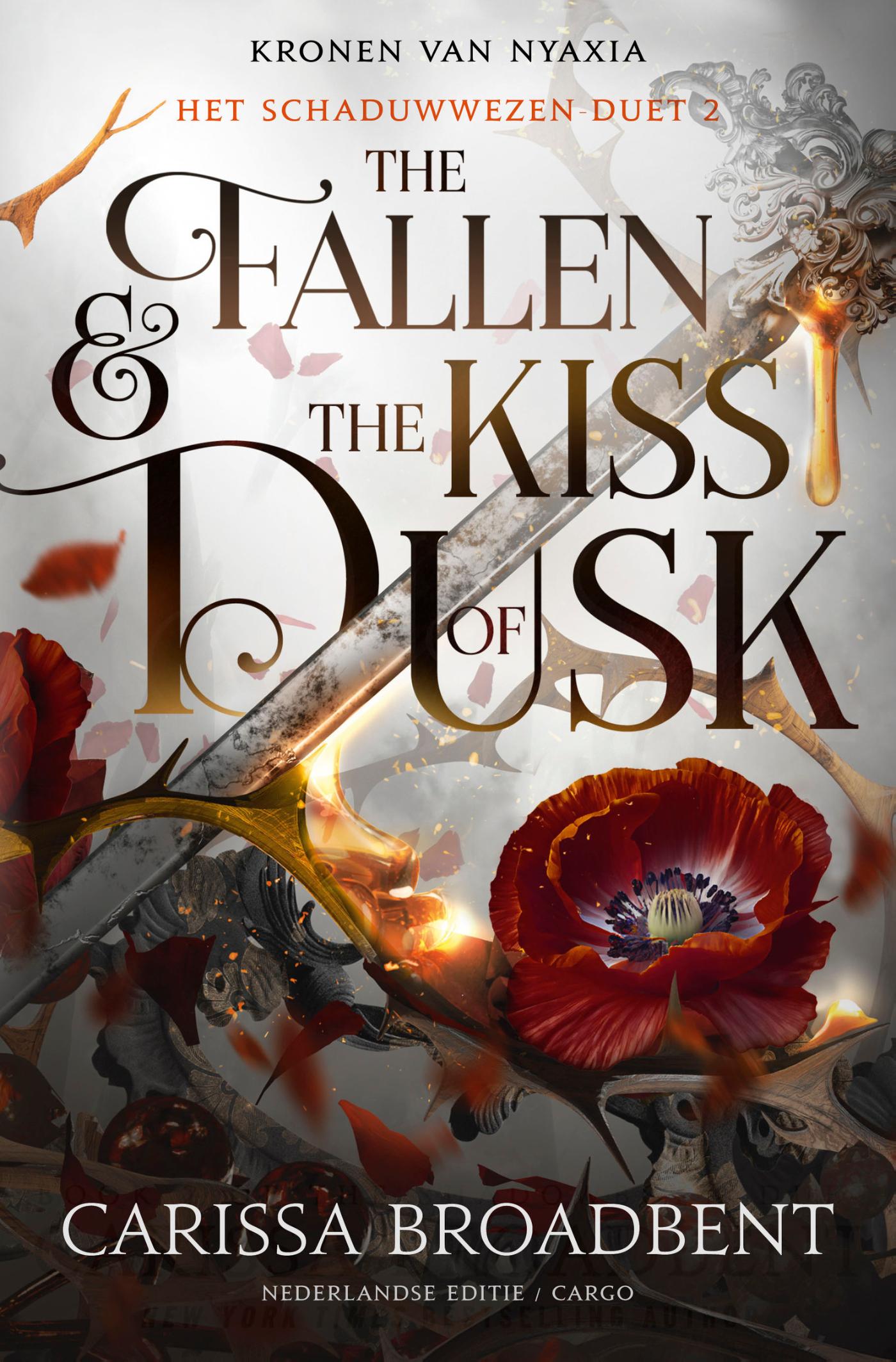 The Fallen and the Kiss of Dusk - Carissa Broadbent